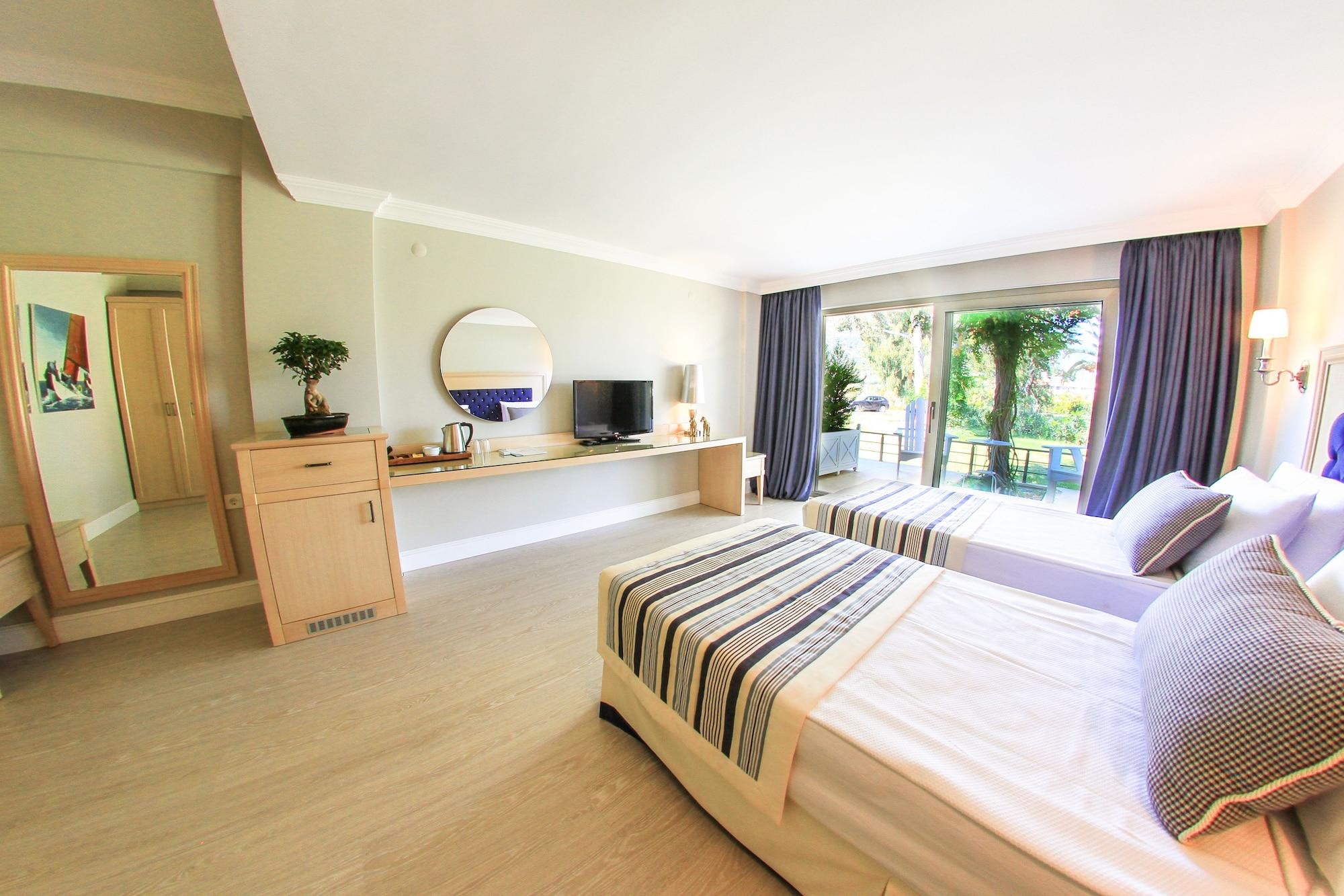 Palm Bay Beach Hotel Emecik 외부 사진